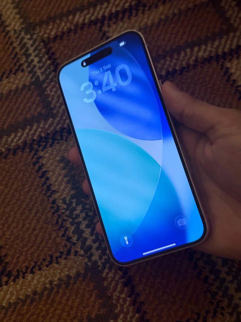 iphone 15 plus 4