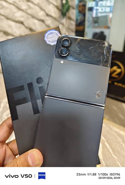 Samsung Mobile Z Fold 4