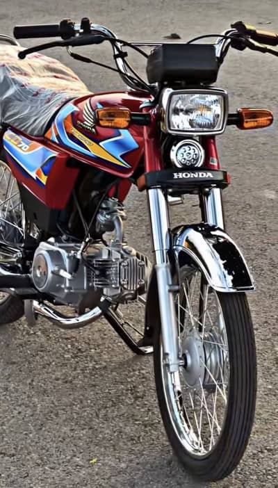 Honda Cd 70cc Model 2027 Orignal Applied For Zero Meter