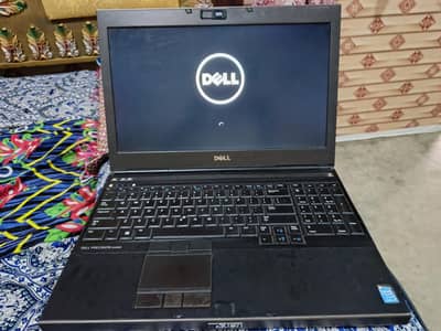 Gaming Laptop Dell i7 4th gen with  Graphics Card.