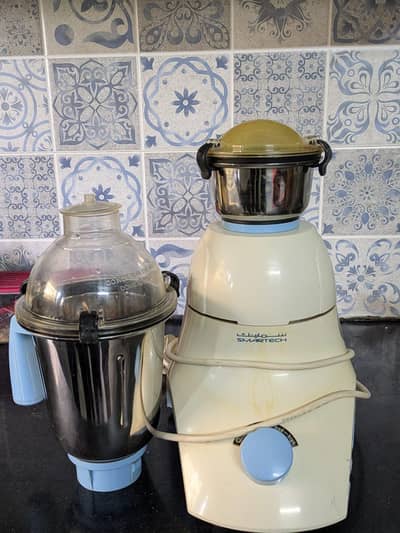 juicer and blender