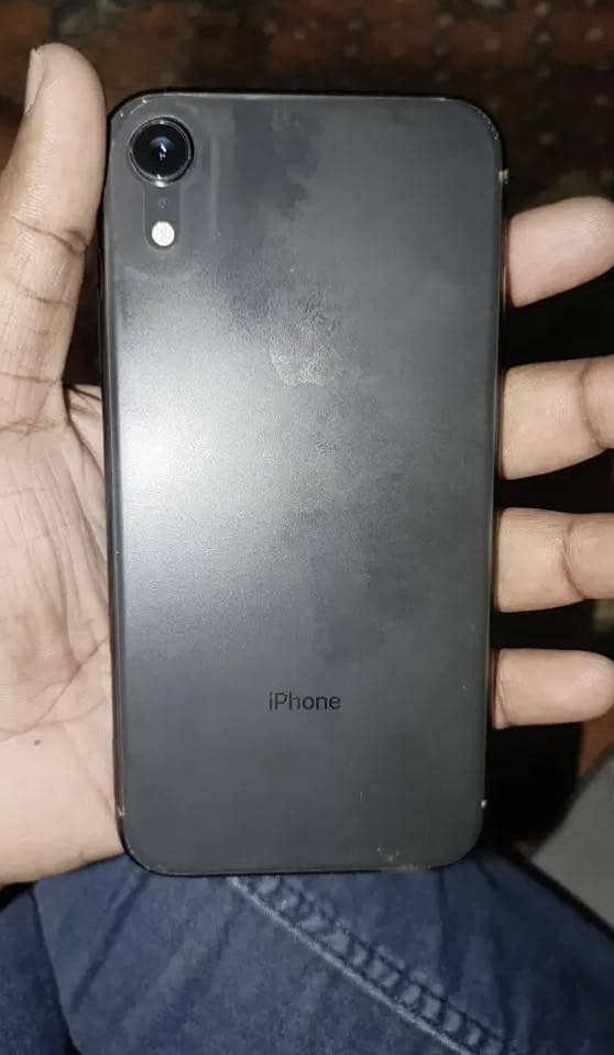 Apple iPhone XR 0
