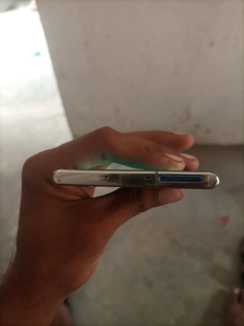 Samsung Mobile Note 10 Plus 3