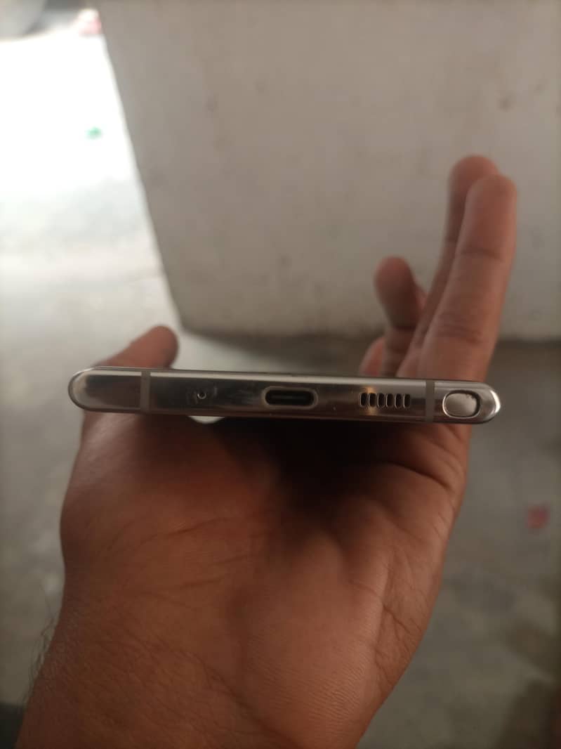 Samsung Mobile Note 10 Plus 4