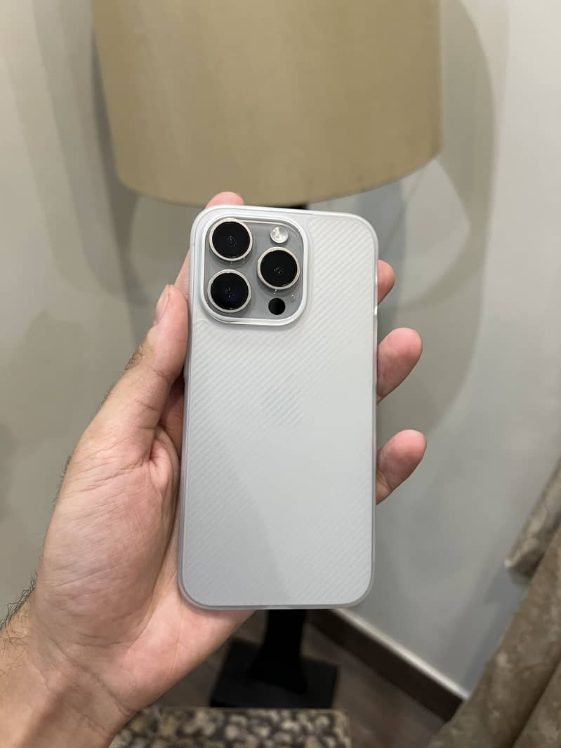 iPhone 15 Pro 3
