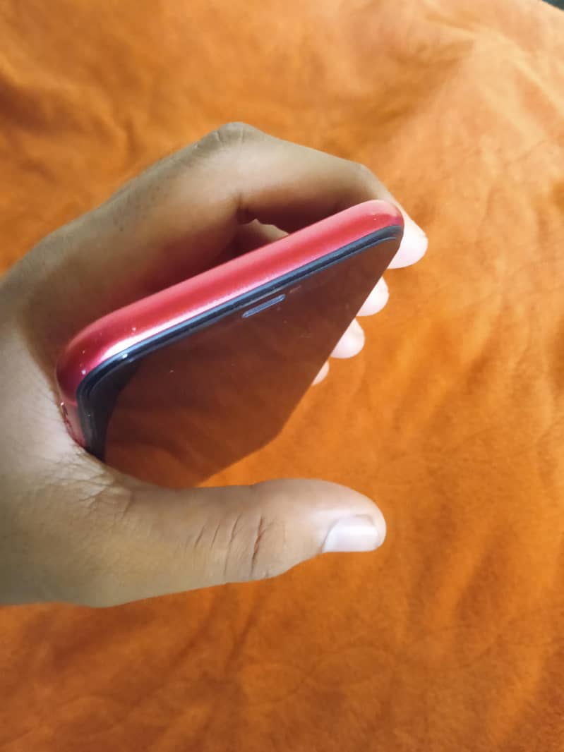 Apple iPhone 11 2