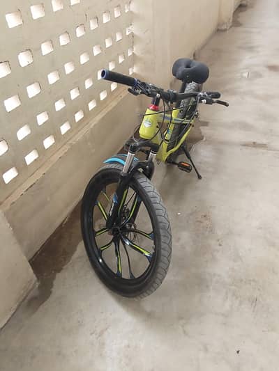 viper cycle yellow color ha 23 sa Kam nhi deni