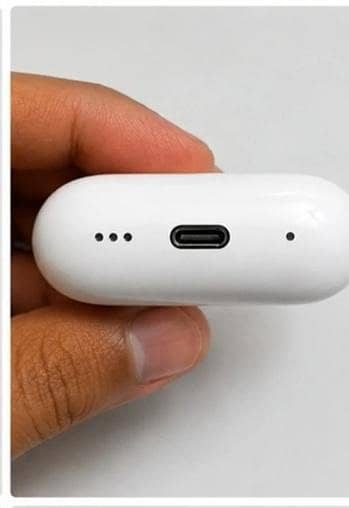  Wireless Earbuds – Premium Sound & Stylish Design