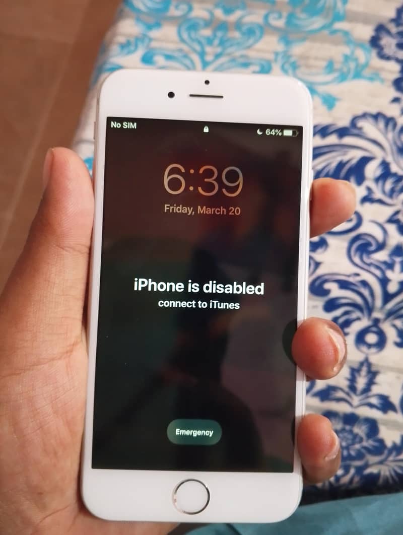 Apple iPhone 6 3