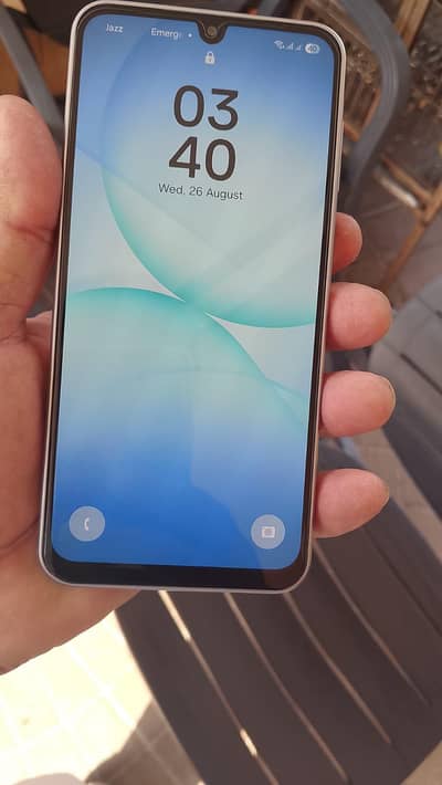 Samsung Mobile A17 condition 10 button aur Kami paise thodi bahut hi