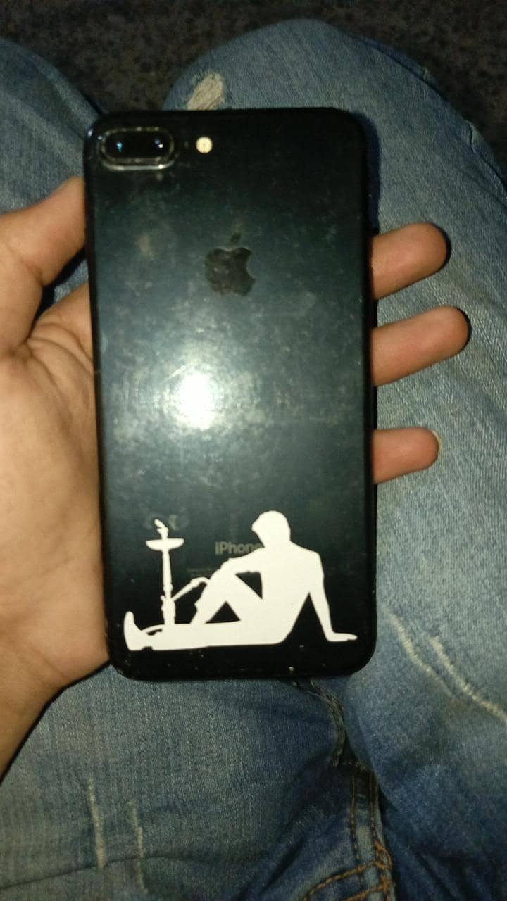 Apple iPhone 7 Plus 0