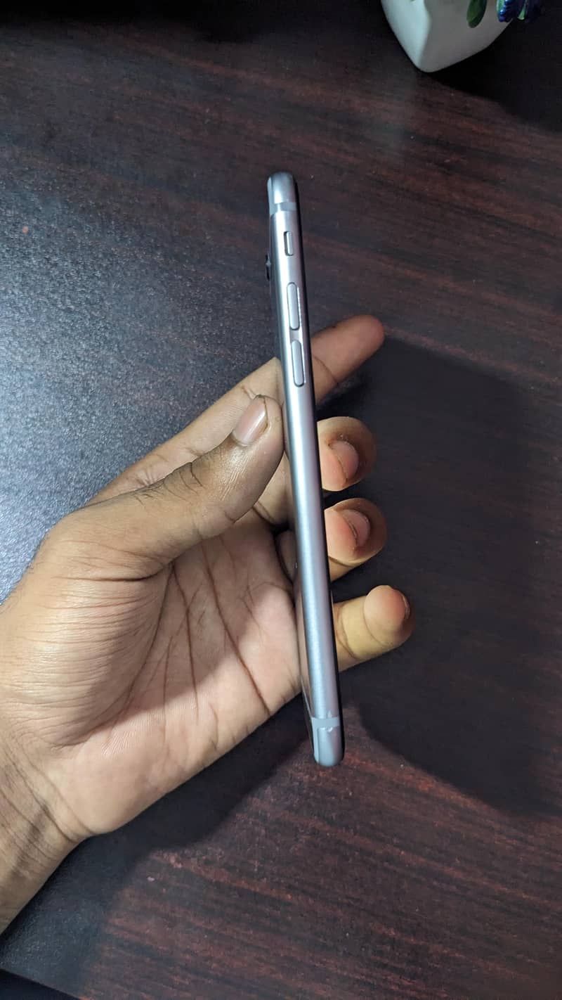 Apple iPhone 6 3