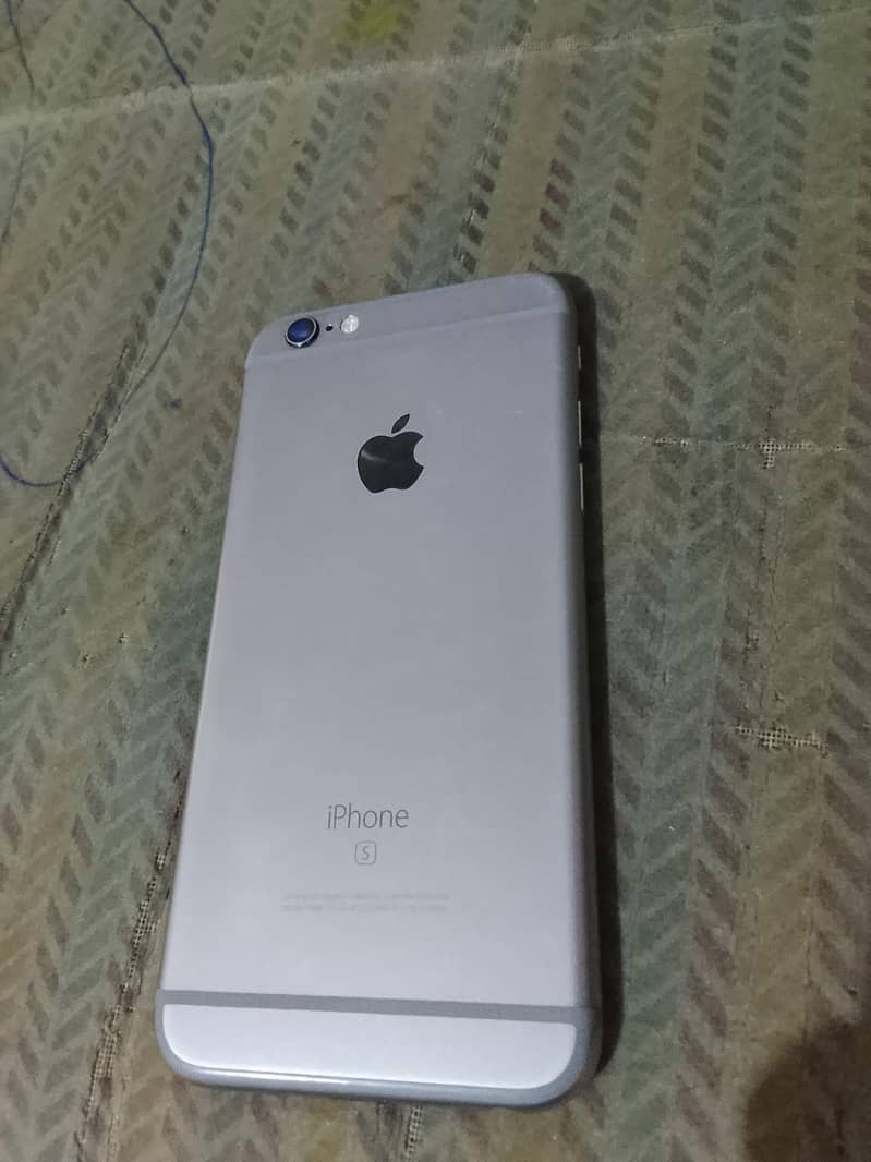 Apple iPhone 6S 1