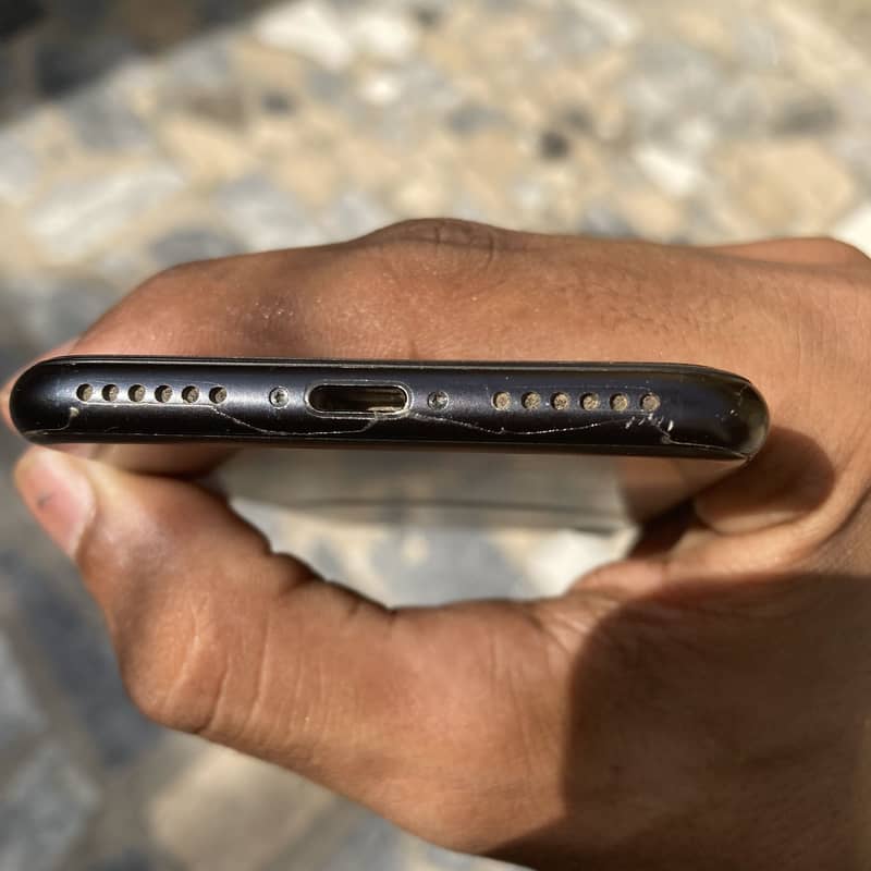 Apple iPhone SE 2 0