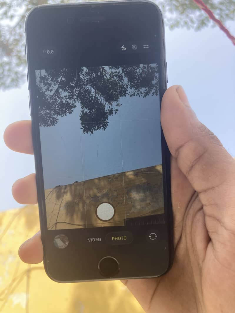 Apple iPhone SE 2 5