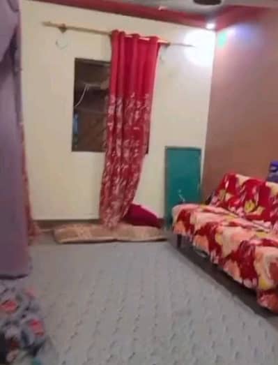 Prime Location 45 Square Yards Upper Portion In Liaquatabad Of Karachi Is Available For Sale