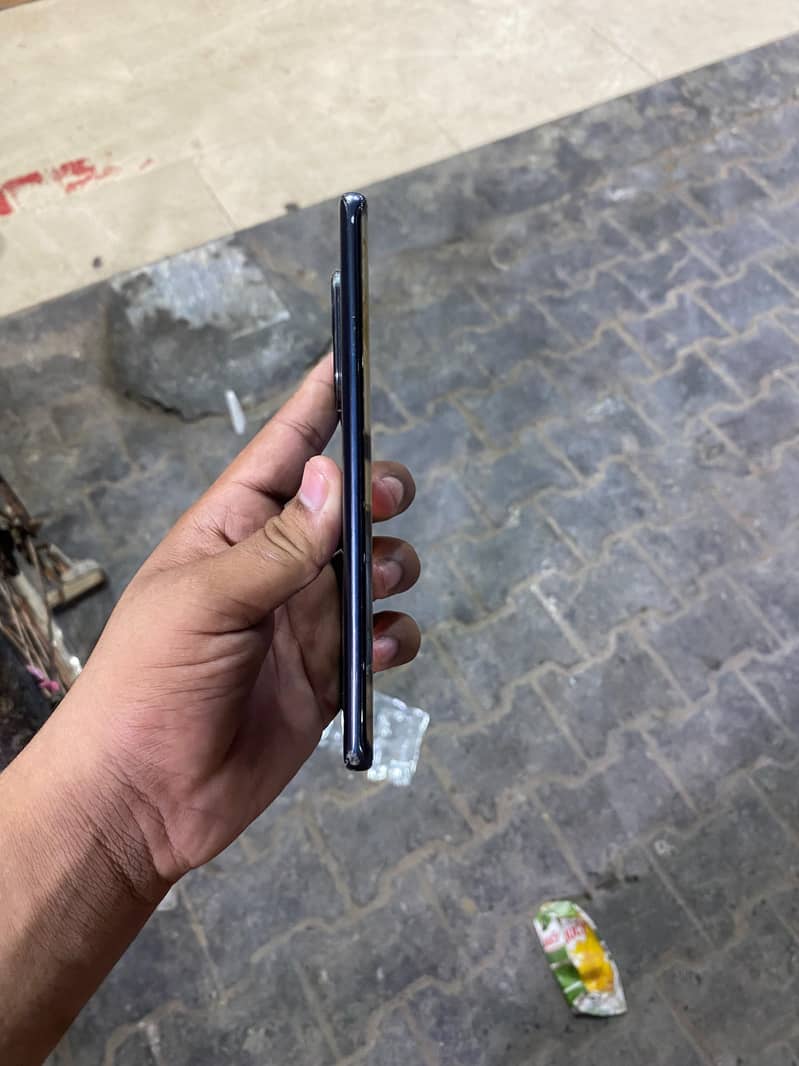 Huawei Nova 9 3