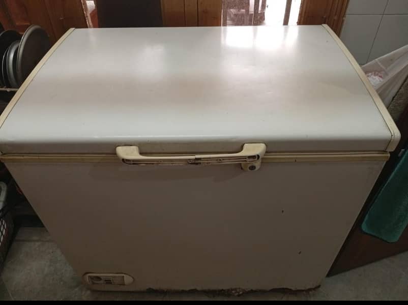 Dawlance Deep freezer 2