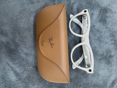 Ray-Ban Meta Skyler Smart Glasses | RW4010 | Transitions Sapphire