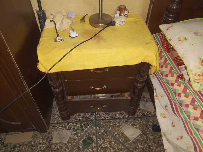king size bed 4