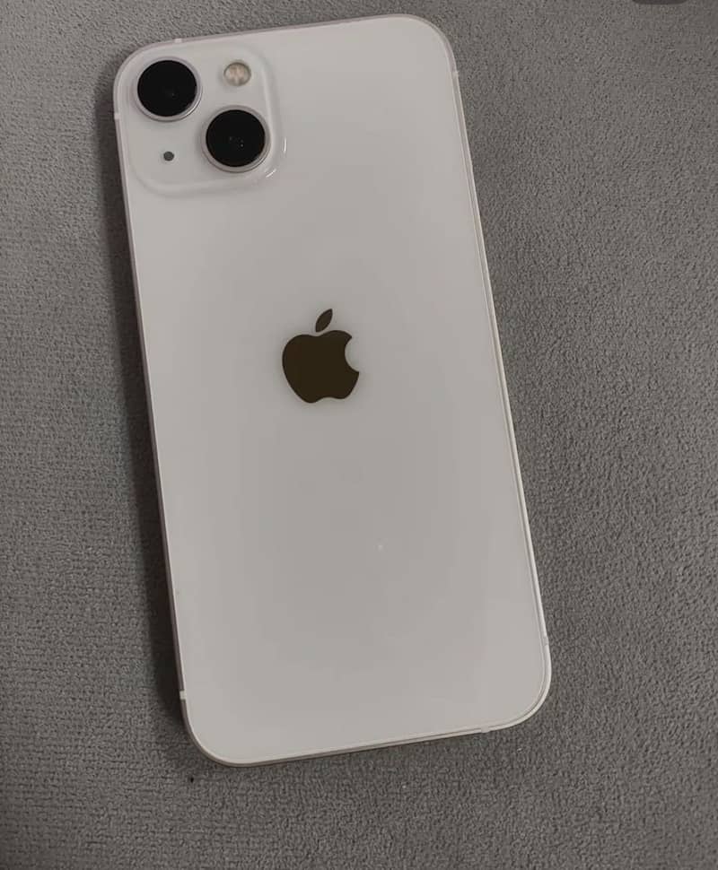Apple iPhone 13 5