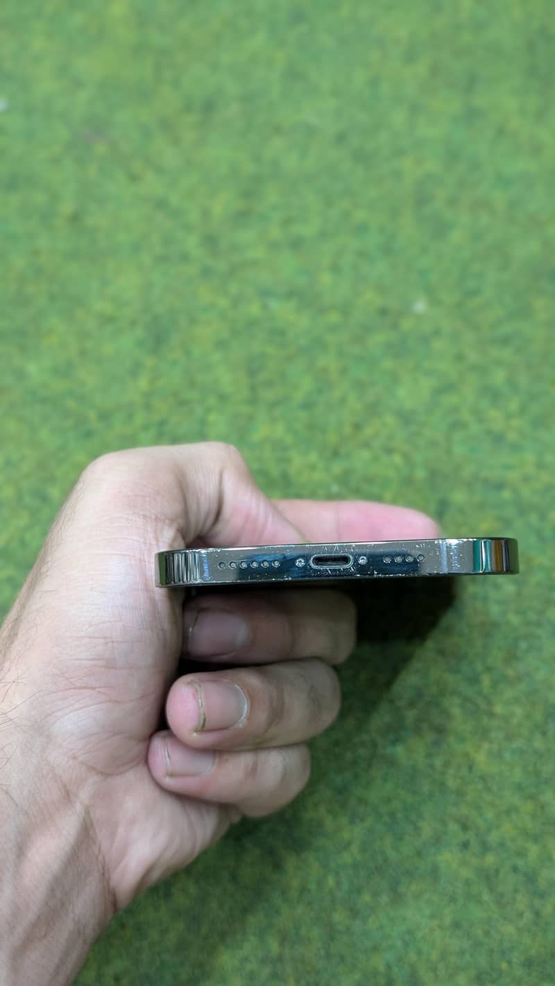 13 Pro Max 256 3