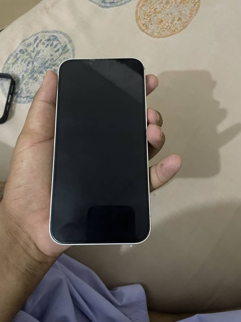 iPhone 14 Plus jv 4