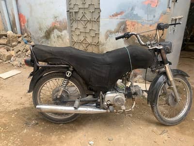 unique 2021 model for sale, sealed engine, karachi registered