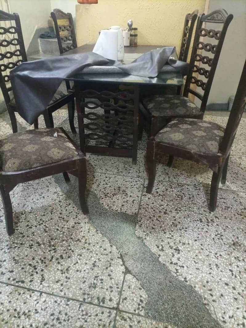 6 Seater Dining 1