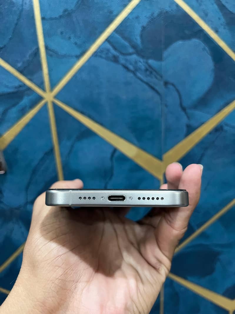 Iphone 15 Pro Max (bypass) 4
