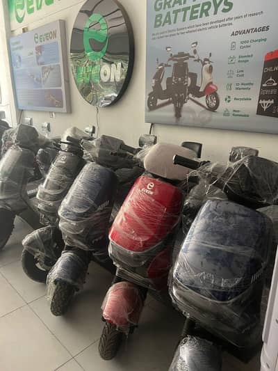 eveon electric new scooties avalible all models