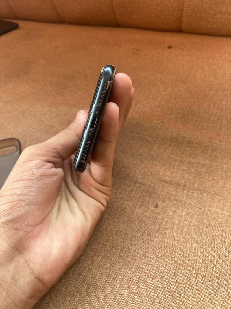 Apple iPhone SE 1