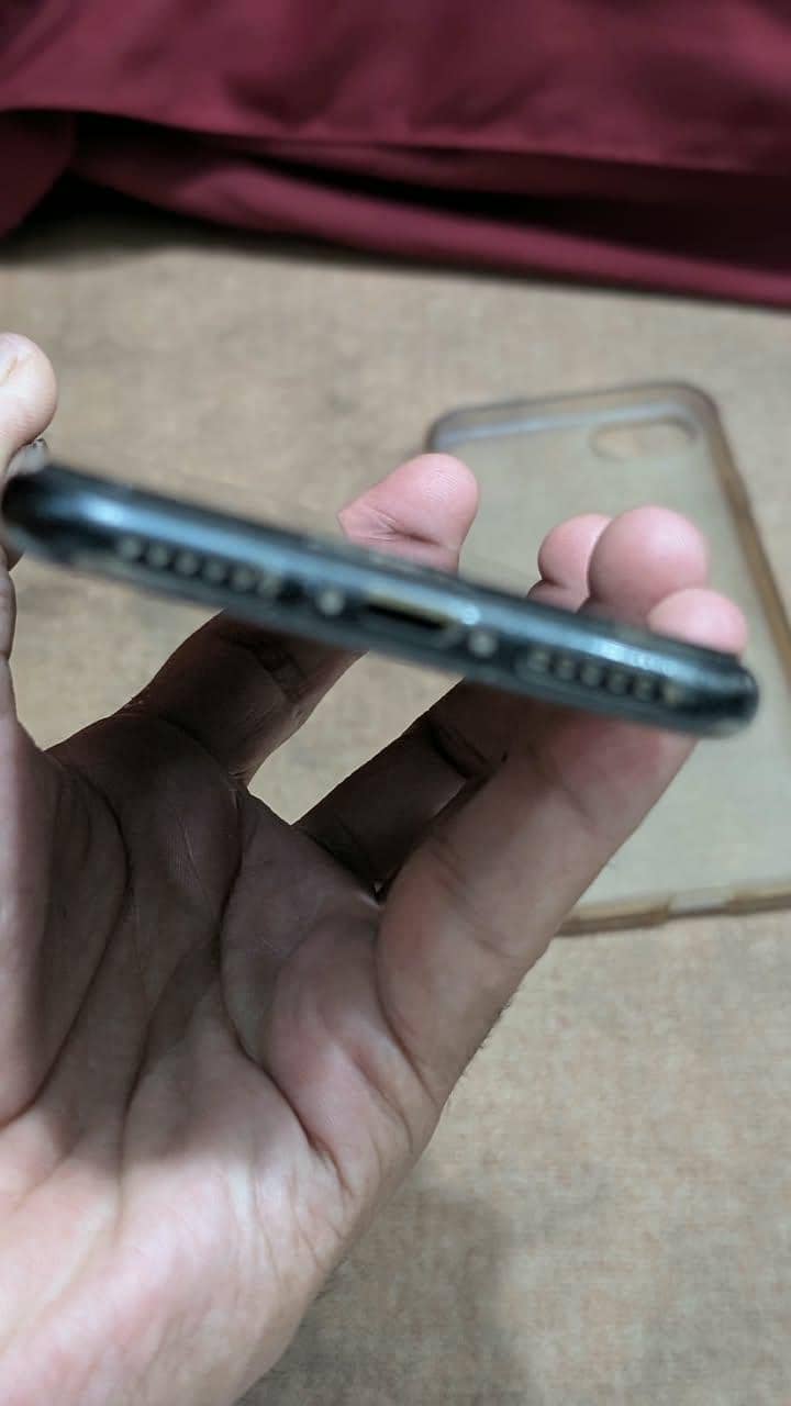 Apple iPhone SE 14
