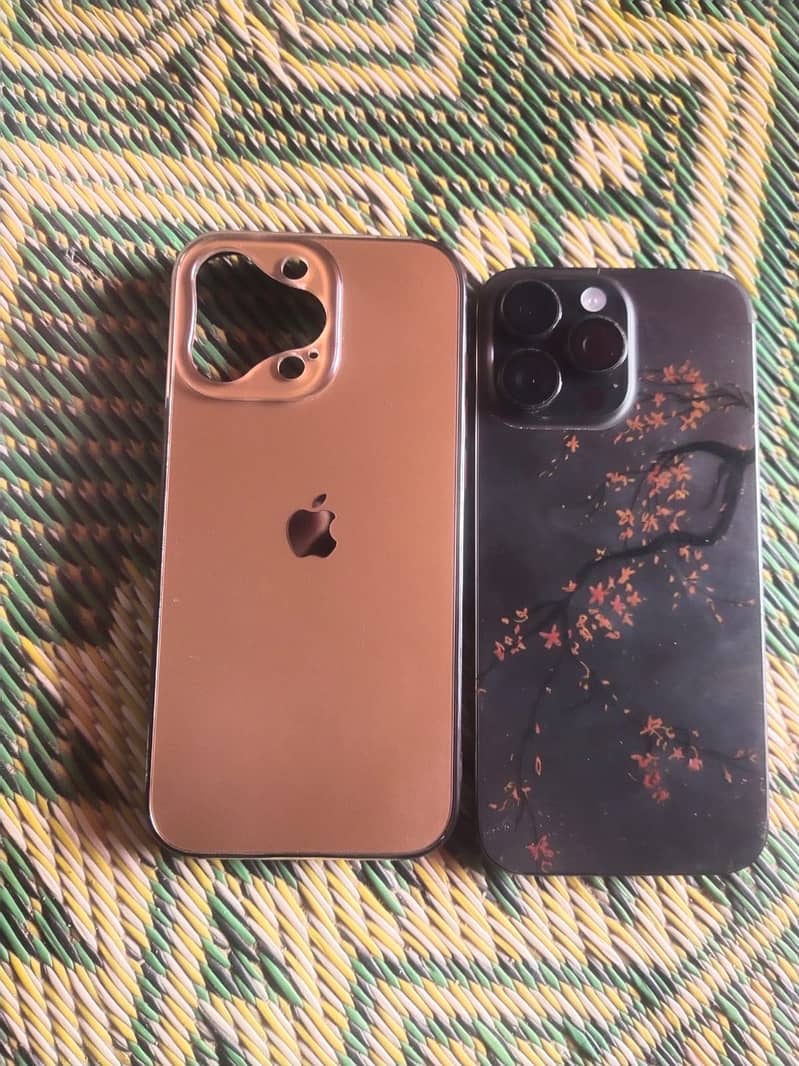 Apple iPhone 16 Pro Max 0
