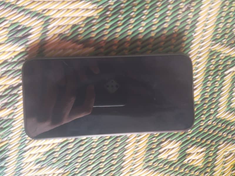 Apple iPhone 16 Pro Max 4