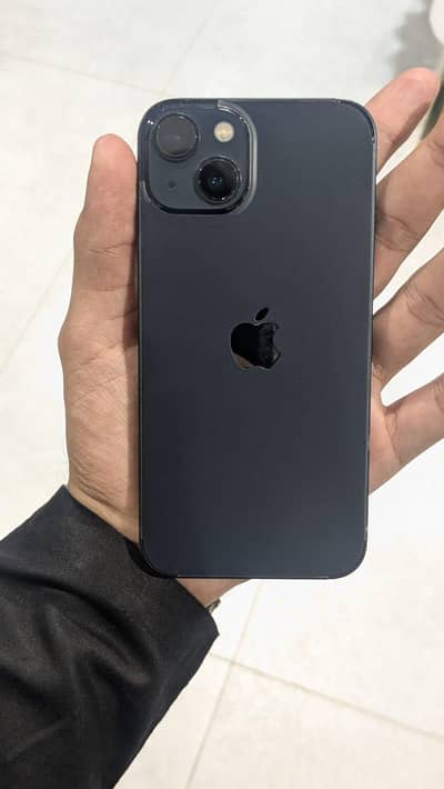 Apple iPhone 13
