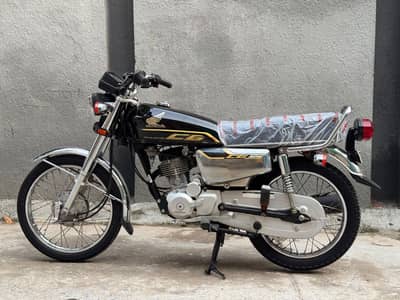 Honda 125 2022 Model SE Sulf Start