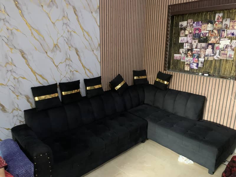 L Shape Black Sofa 0