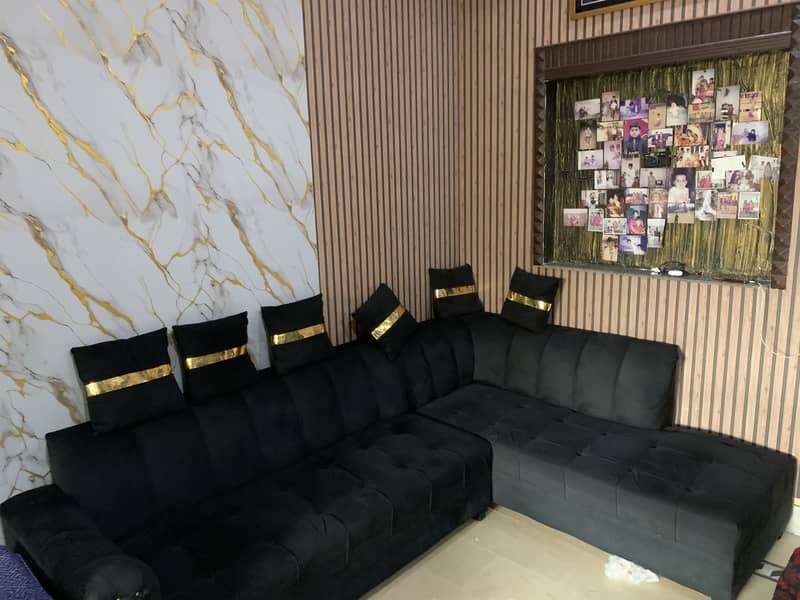 L Shape Black Sofa 1