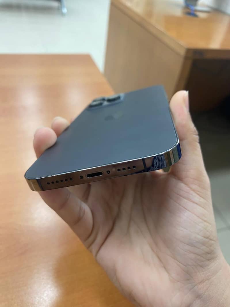 Iphone 13 pro max 5