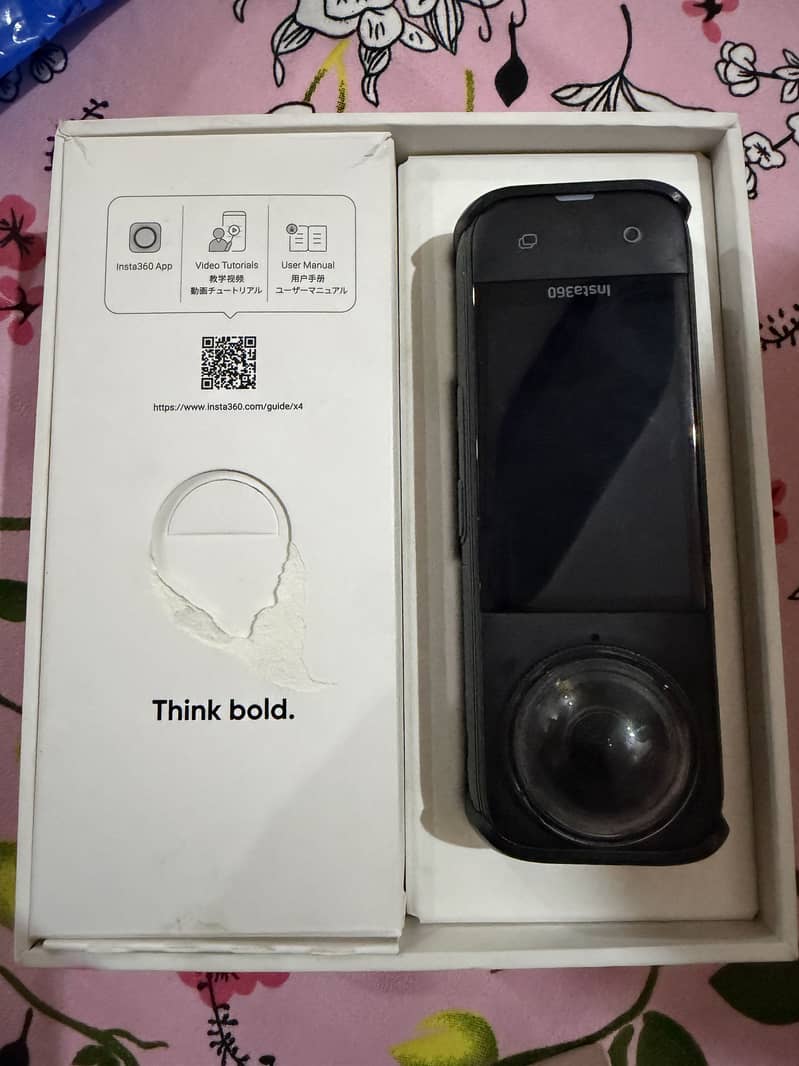 Insta360 X4 0