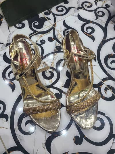 Golden Party Heels – Used Once – Like New