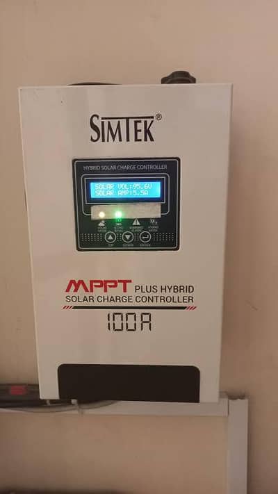 Simtek mppt 100 A Plus Hybrid solar charger controller