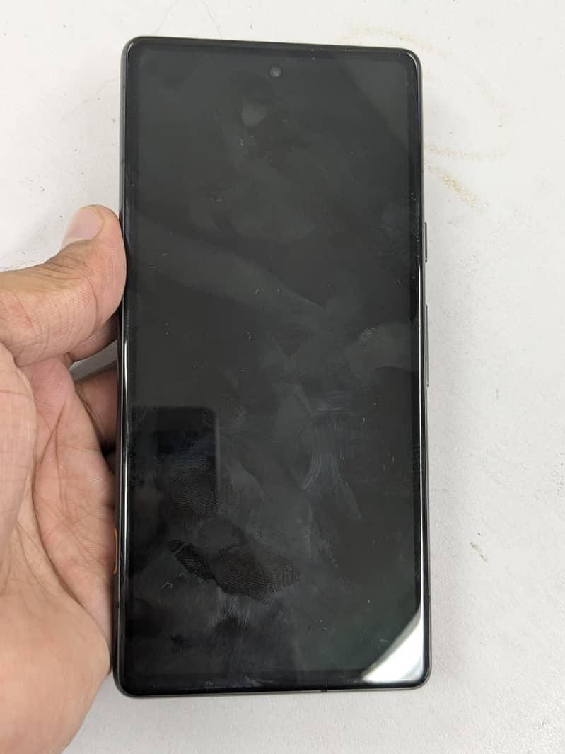 Google Pixel 7a 1
