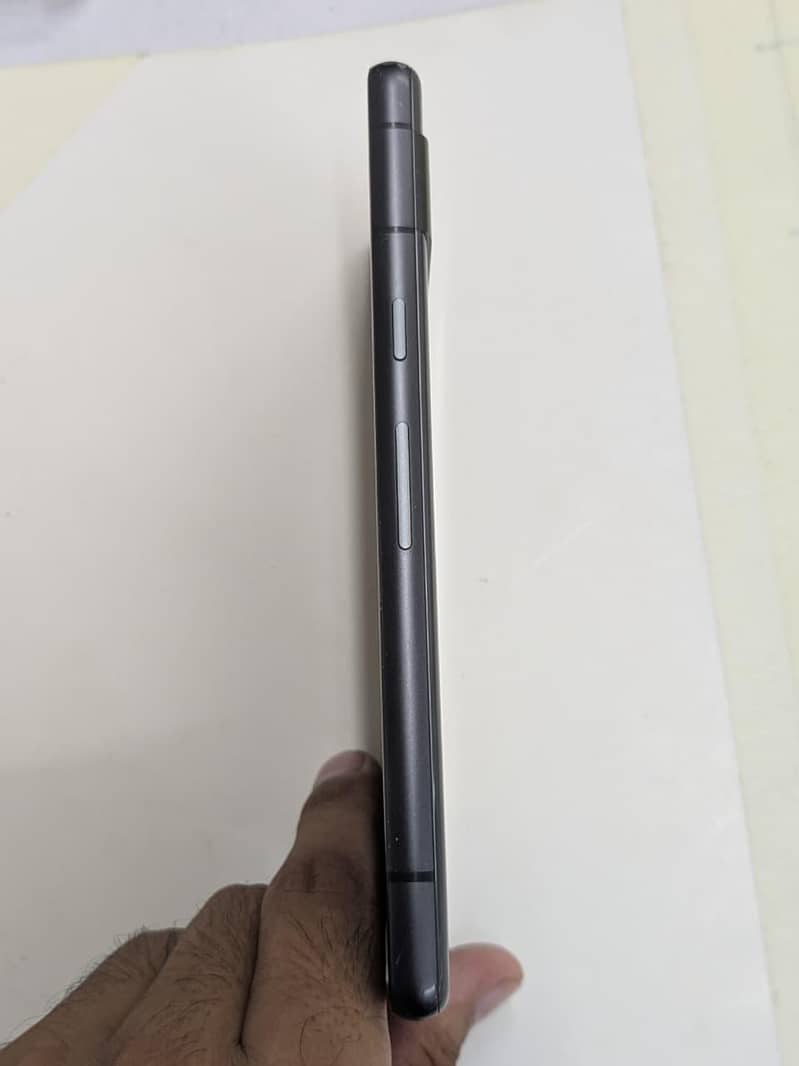 Google Pixel 7a 3