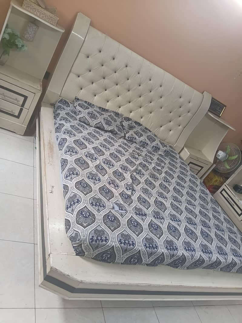 Bed Room Set 1