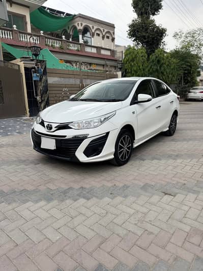 Toyota Yaris AERO 1.5 ATIV X 2023 White Color 100% Original B2B
