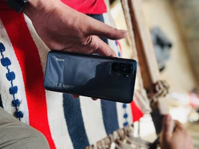 Xiaomi Redmi Note 10 with box charger