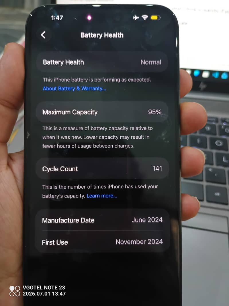 Apple iPhone 15 Pro Max 9