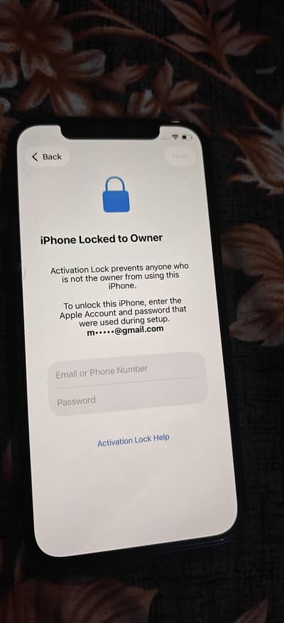 Apple iPhone 12 ICLOUD LOCKED
